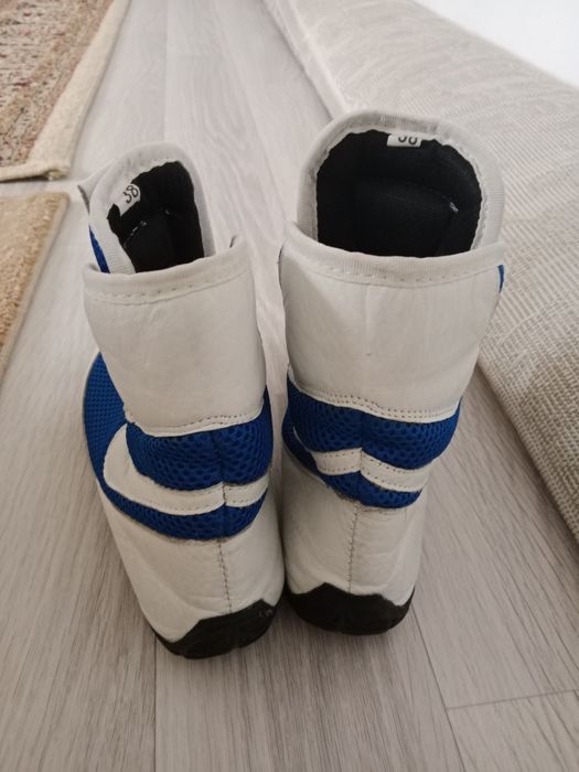 борцовка сатылады