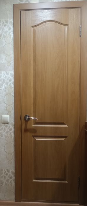 Продам  двери межкомнатные 60