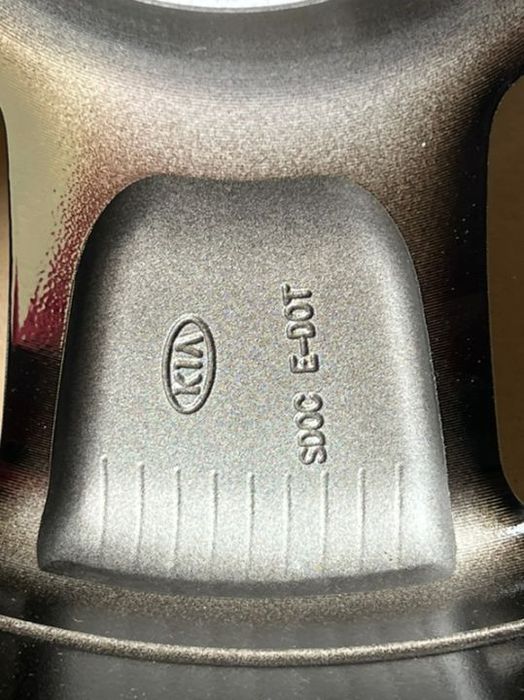 vând jante originale Kia Rio pe 17” noi