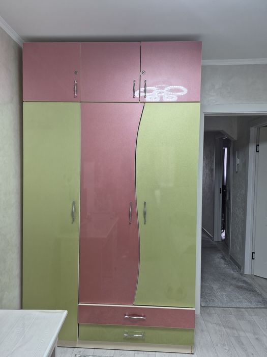 Продам шкаф 3х дверный