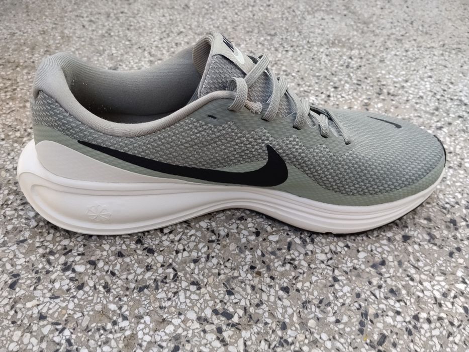 Оригинални маратонки Nike
