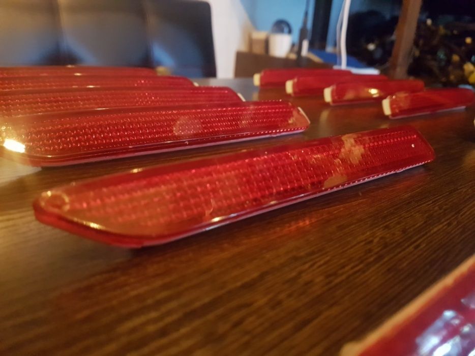 Отражатели в бампер Toyota,Lexus