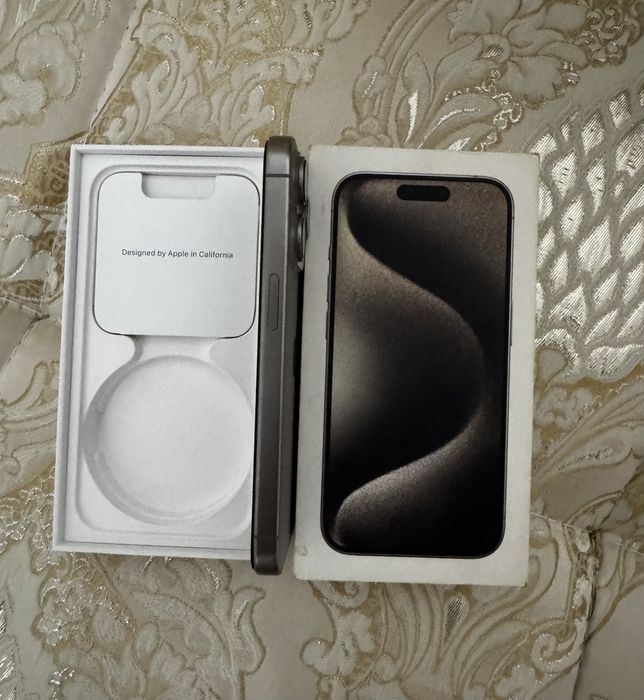 iPhone 15 Pro 256Gb цвет Natural