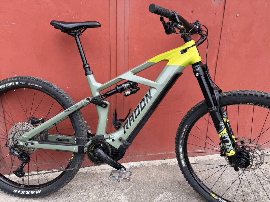 Radon Render 8.0 2023 L CARBON 29er