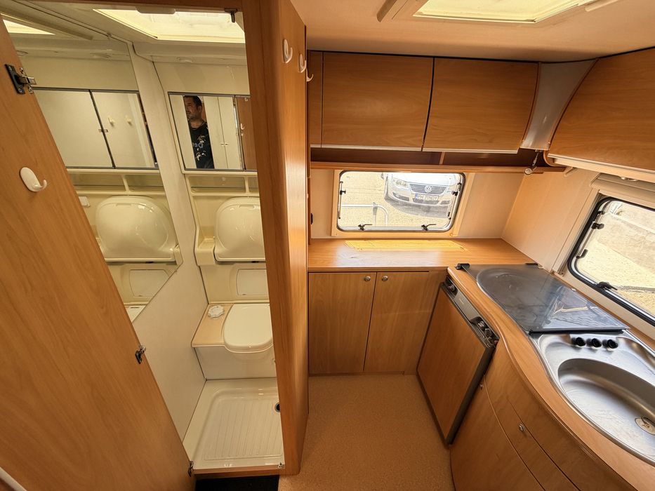 Rulota Home-Car 40,an 2003,2-3persoane,baie cadita dus wc fix,dus