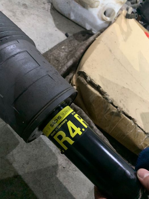 Стойки ABC Mercedes W221