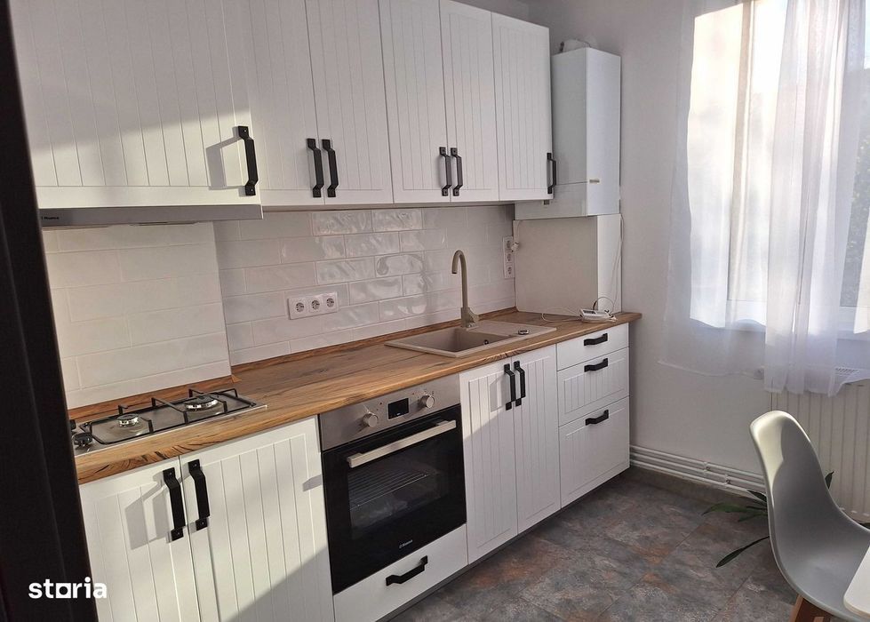 Apartament 2 camere 45mp, etaj intermediar, finisat modern, zona Garii