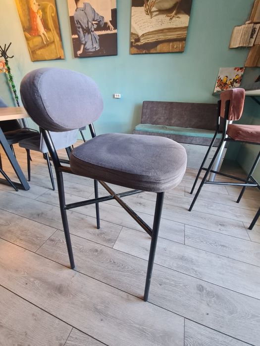 Продаю мебель да кафе