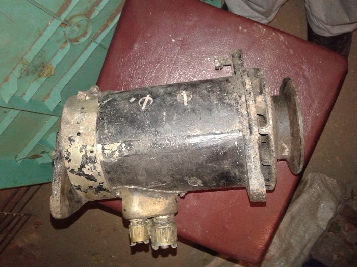 продам генератгор Г51 12в\36а на автомашины ЗИЛ-131 УРАЛ-375 ииии друг