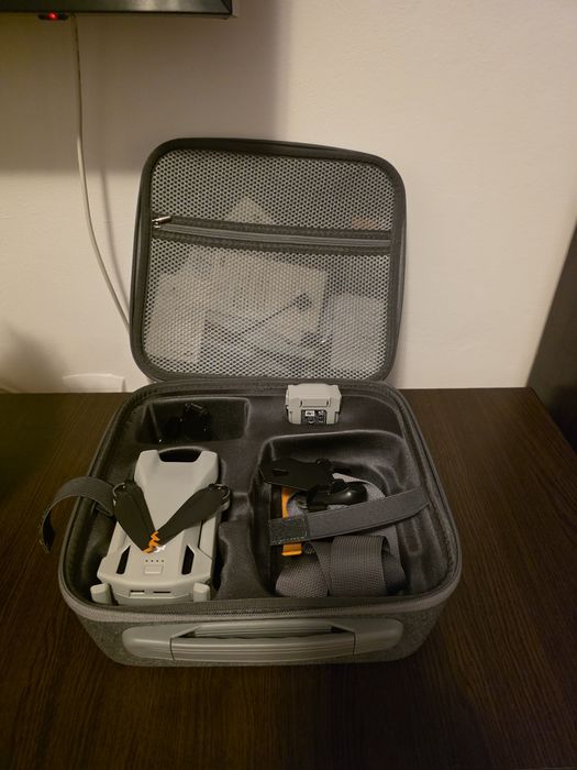 Drona DJI Mini 3