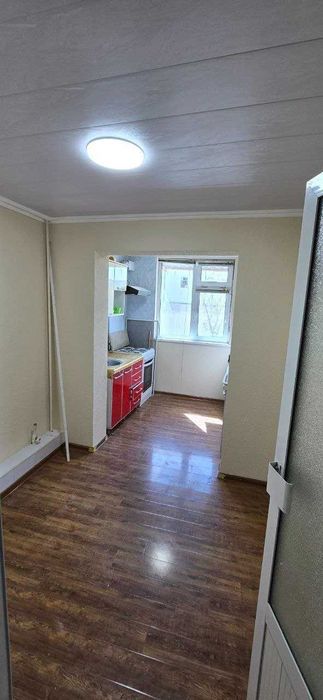 Продаётся 3х комн квартира на 2 этаже Ор-р Тожмахал