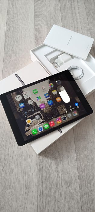 Продам ipad 9 2021