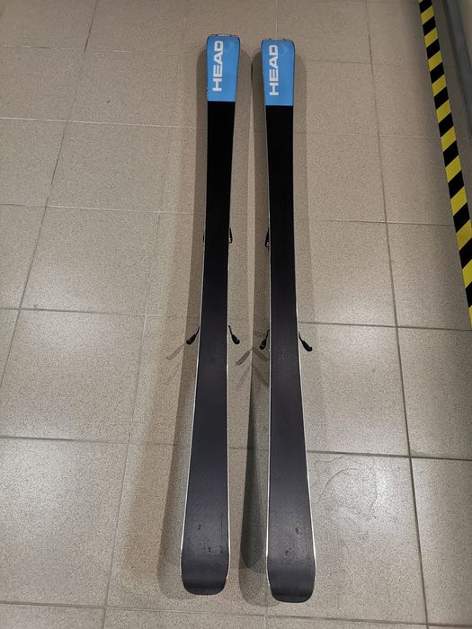 Ски,апарати и щеки от Head