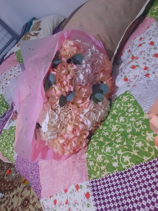 2 гүл сатылады роза