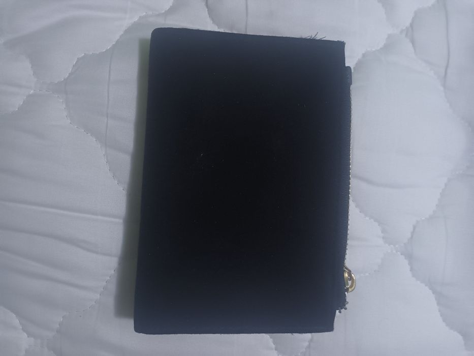 Черен дамски портфейл