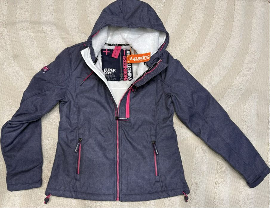 Дамско яке Superdry – оригинално НОВО
