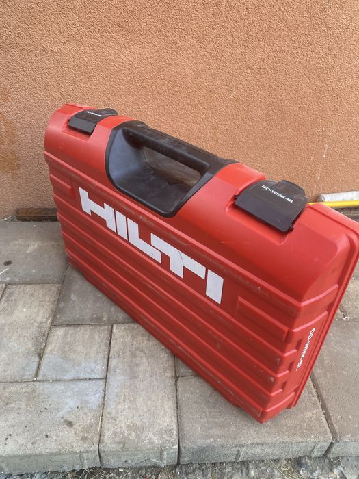 Hilti trusa recuperat apa carote diamantata
