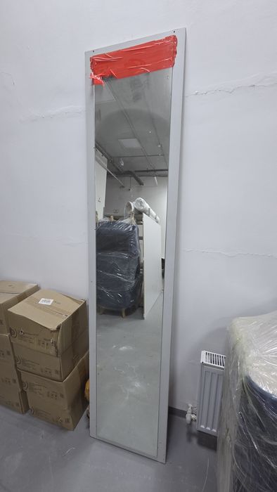 Зеркало настенное