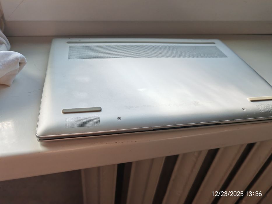 Продаётся почти что в новом состоянии HP Envy 360