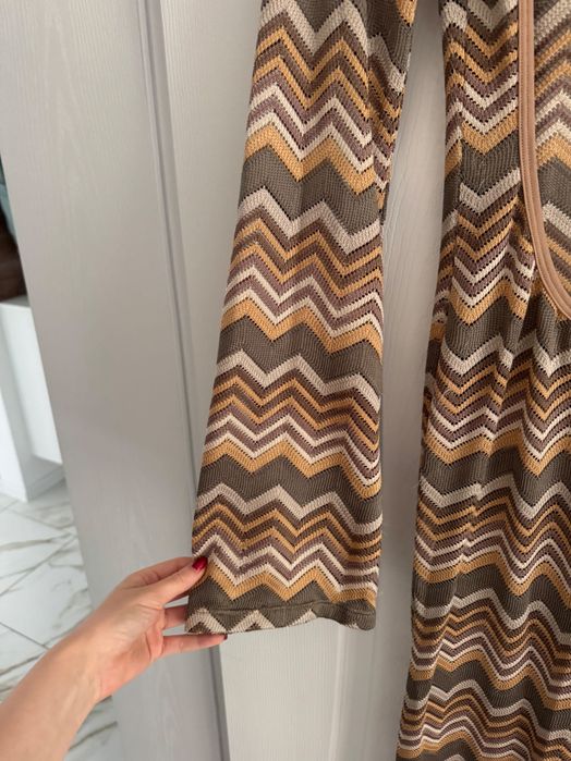 Рокля от плетиво с гол гръб Junona