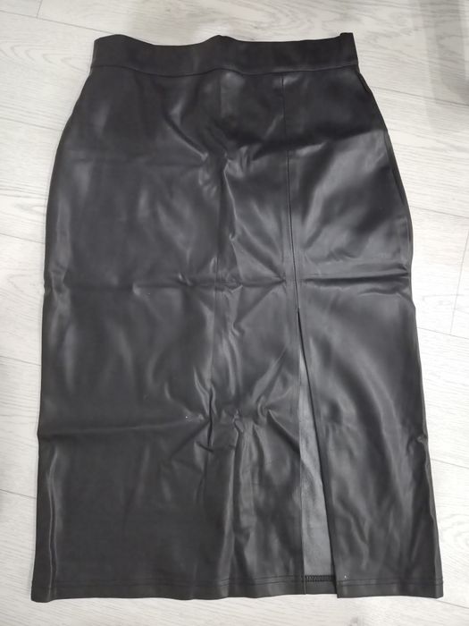 Продам кожаную юбку