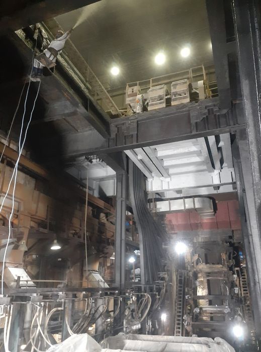 Покраска фасада крыши