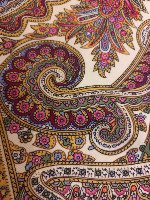 Павловопосадская шаль