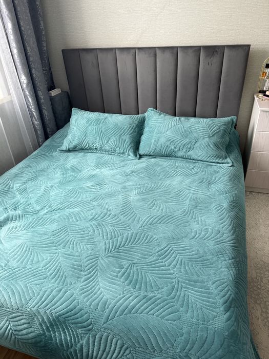 Продам кровать 160x200