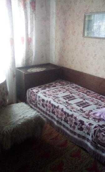 Продава 3-стаен апартамент в кв. Добруджански