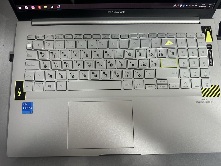 Asusvivobook 15 intle core i5