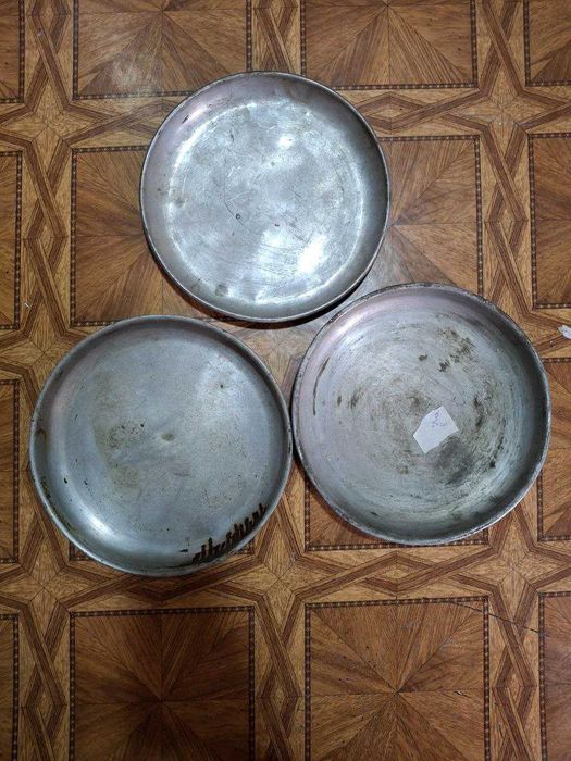 Крышки разных размеров алюминиевые, железные