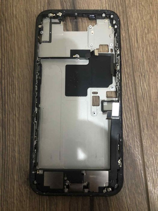 Carcasa mijloc iphone 16 pro max
