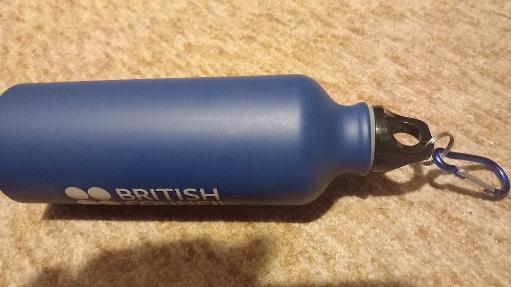 Нова метална чаша,бутилка за туризъм и метални термо чаши и бутилки за