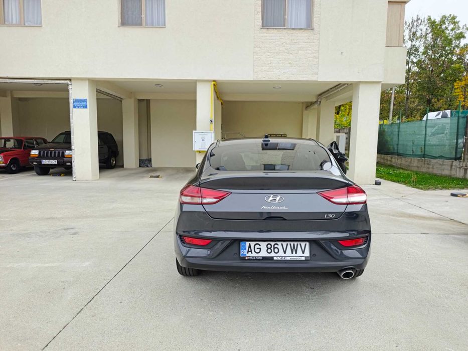 HYUNDAI i30 2022 — imagine 4