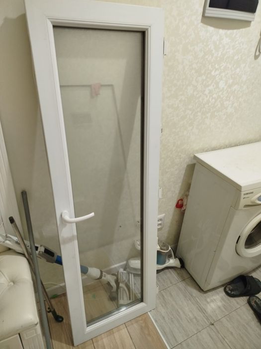 Отдам бесплатно стекло