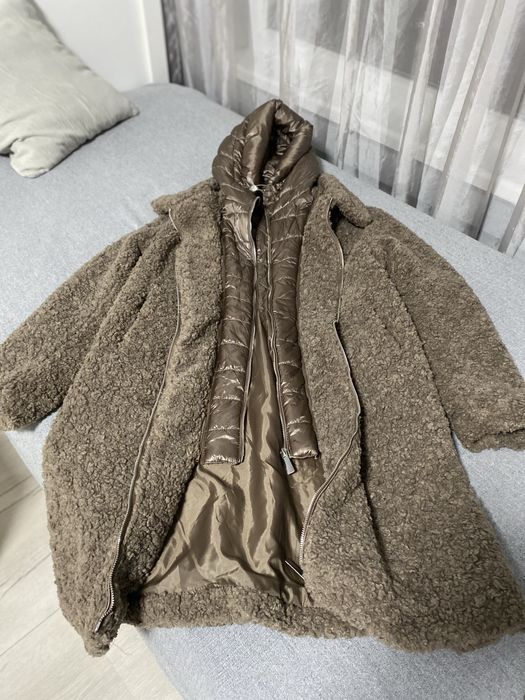 Модрно палто в актуален да сезона цвят кафяв