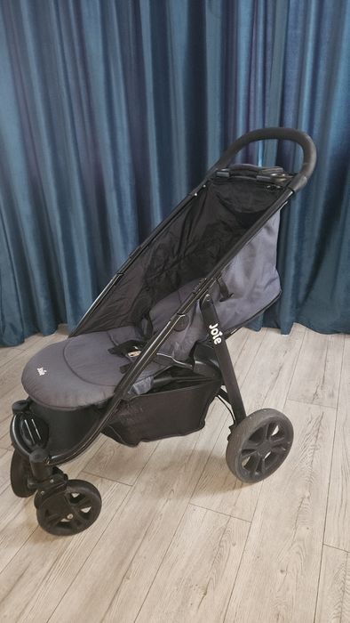 Carucior  sport  Joie