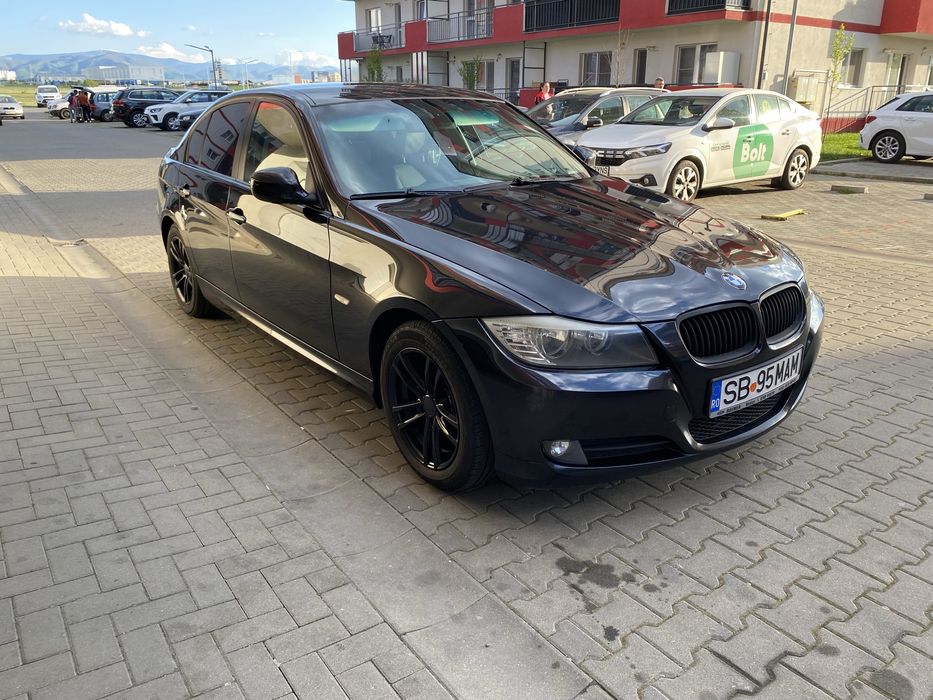 BMW seria 3 - E90 - 318i - Facelift