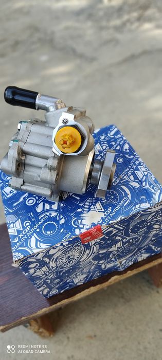 Гур насос Volkswagen Passat Golf Venta