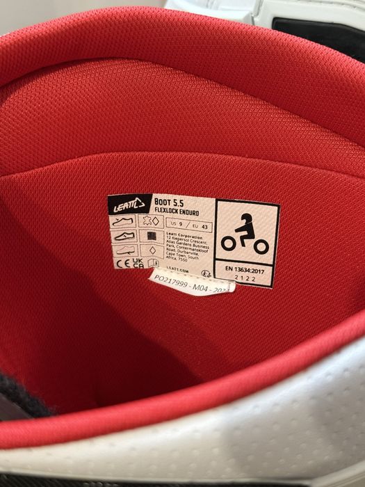 Leatt 5.5 FlexLock Enduro