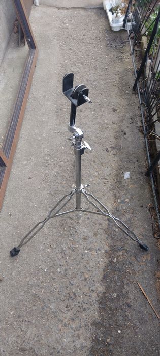 Стойка за барабани,стойка за чинели,стойка за ноти