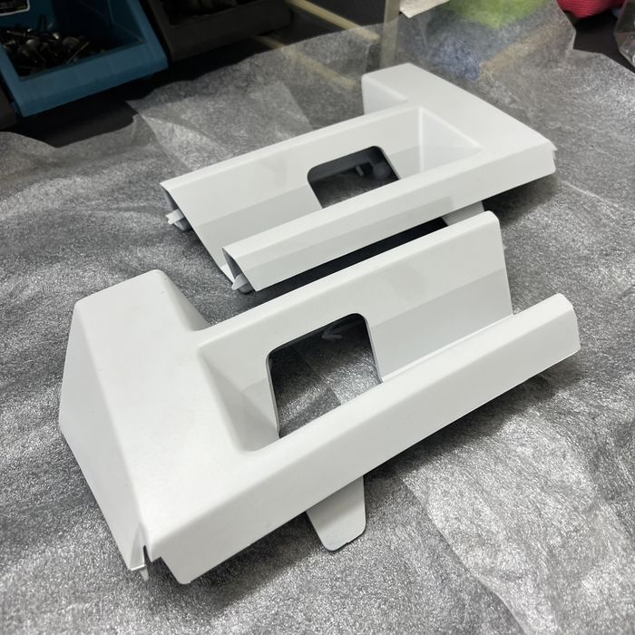 Заглушки переднего бампера M tech bmw e34 бмв е34