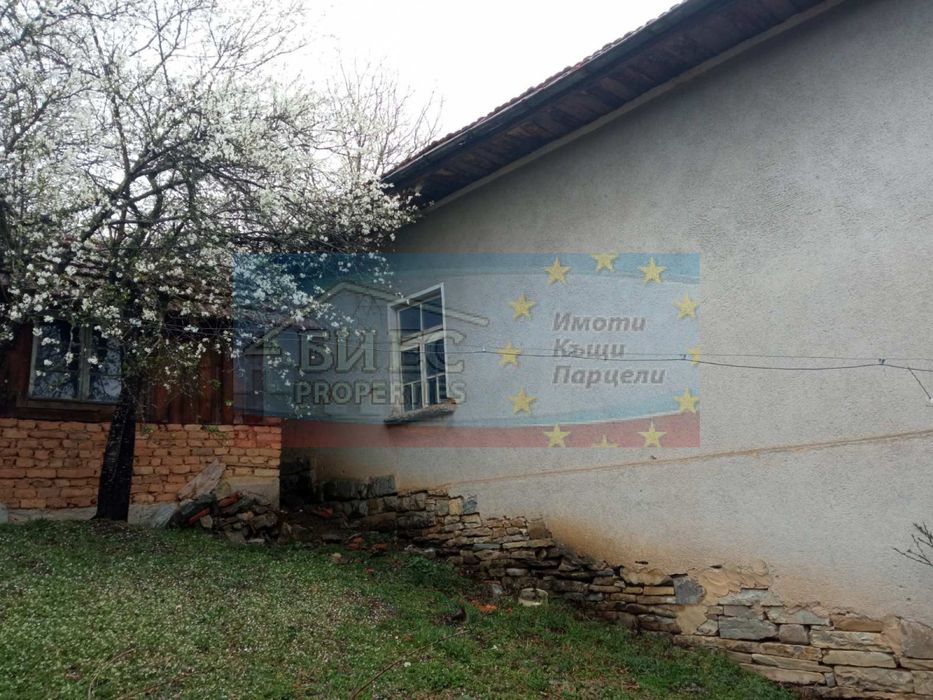 Къща в с. Голям извор