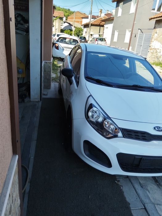 Kia Rio 1.25 LPG 2012г