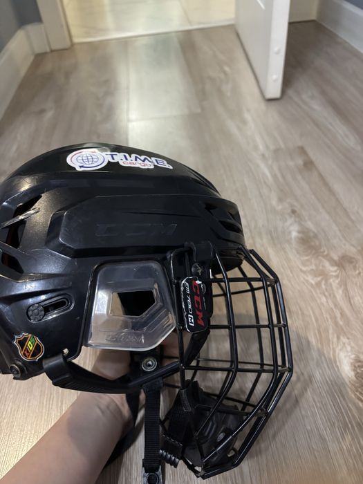 шлем ccm tacks 710