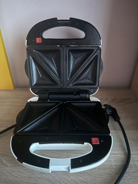 Sandwich Maker Singer, Grill for all 3 în 1 Podei • OLX.ro
