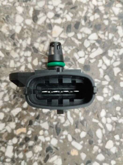 3 Баров мап сензор Бош чисто нов