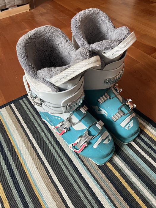 Clăpari schi Nordica Speedmachine 3 – mărime 22.5 (EU ~35)