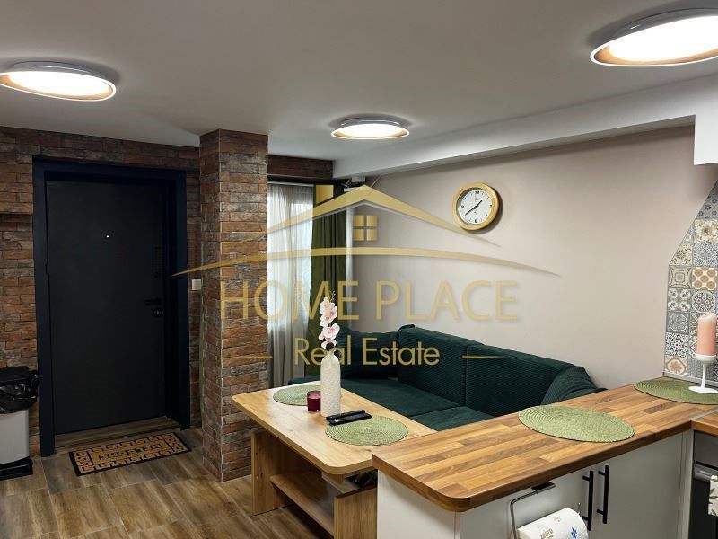 Дава се под наем Двустаен апартамент в Варна, Окръжна болница - 50 кв.м за 548.25 € - Снимка #1