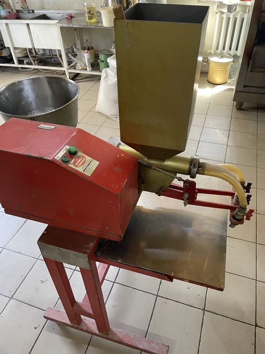 Тесто осадочный станок